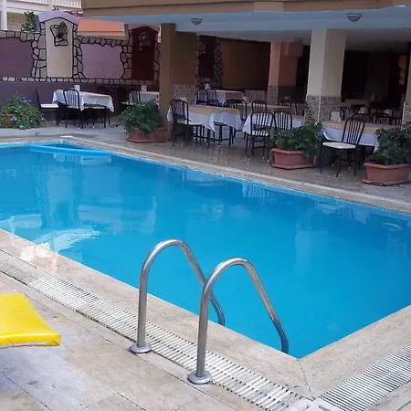 Kleopatra Alis Otel Alanya