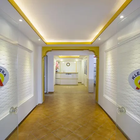 Kleopatra Alis Hotel