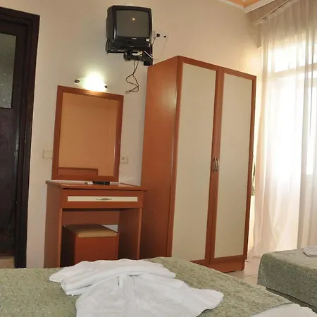 Hotel Kleopatra Alis 3*